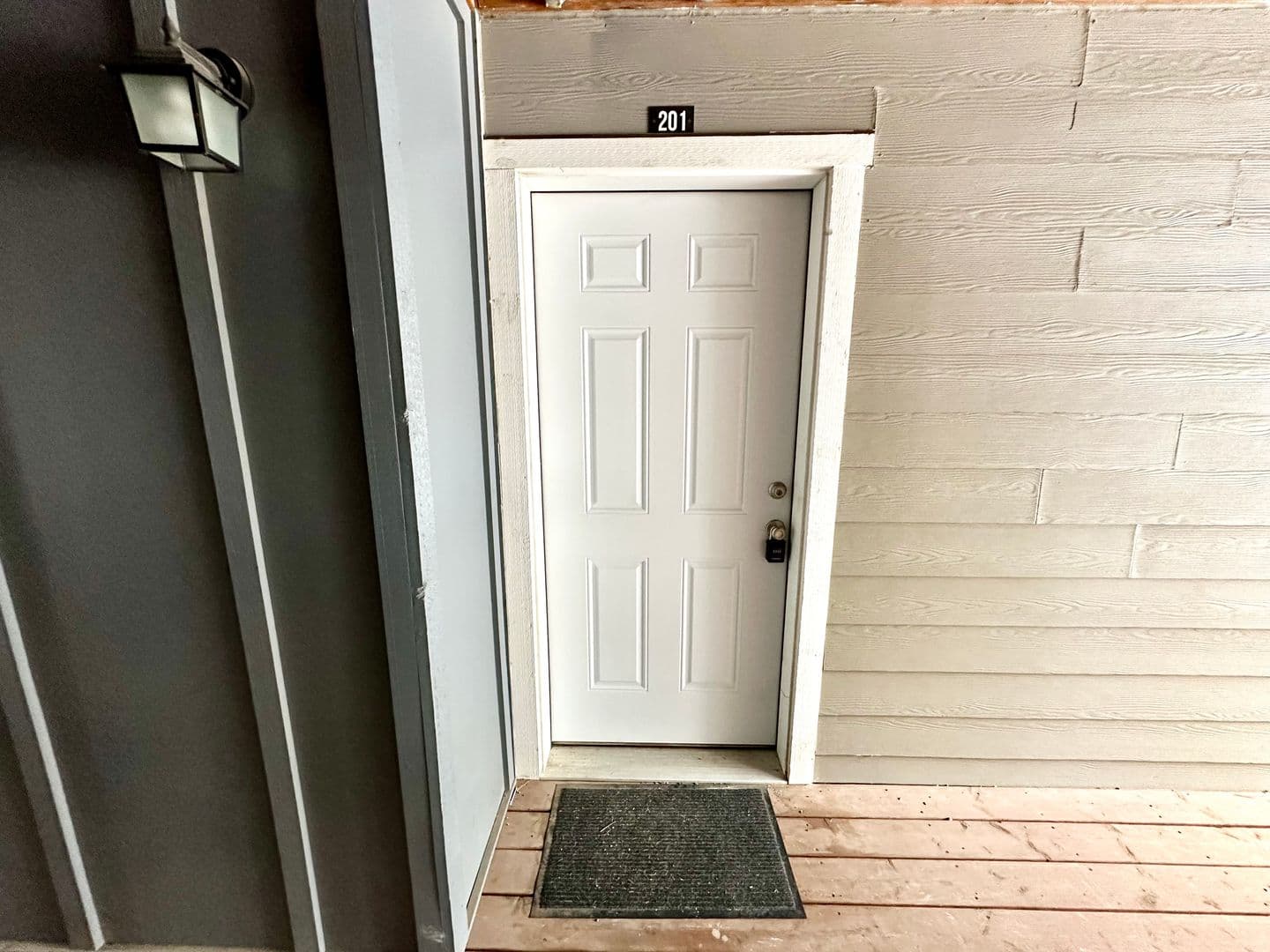 Cle Elum Apartment: 1709 Marian Drive