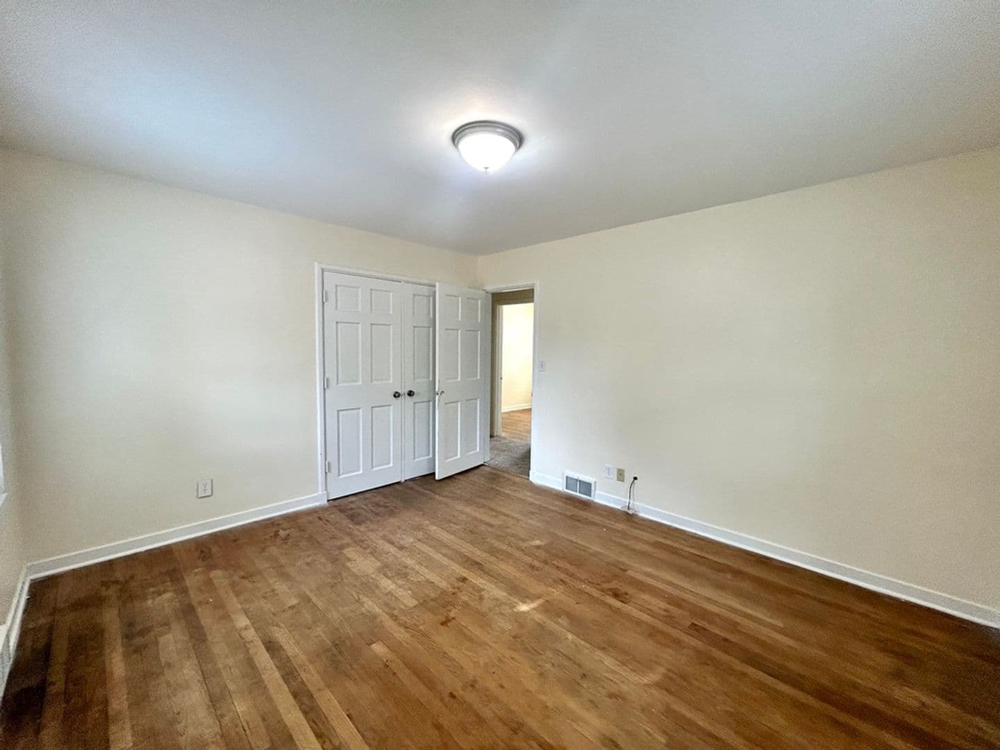 Ellensburg House: 702 E 7th Avenue