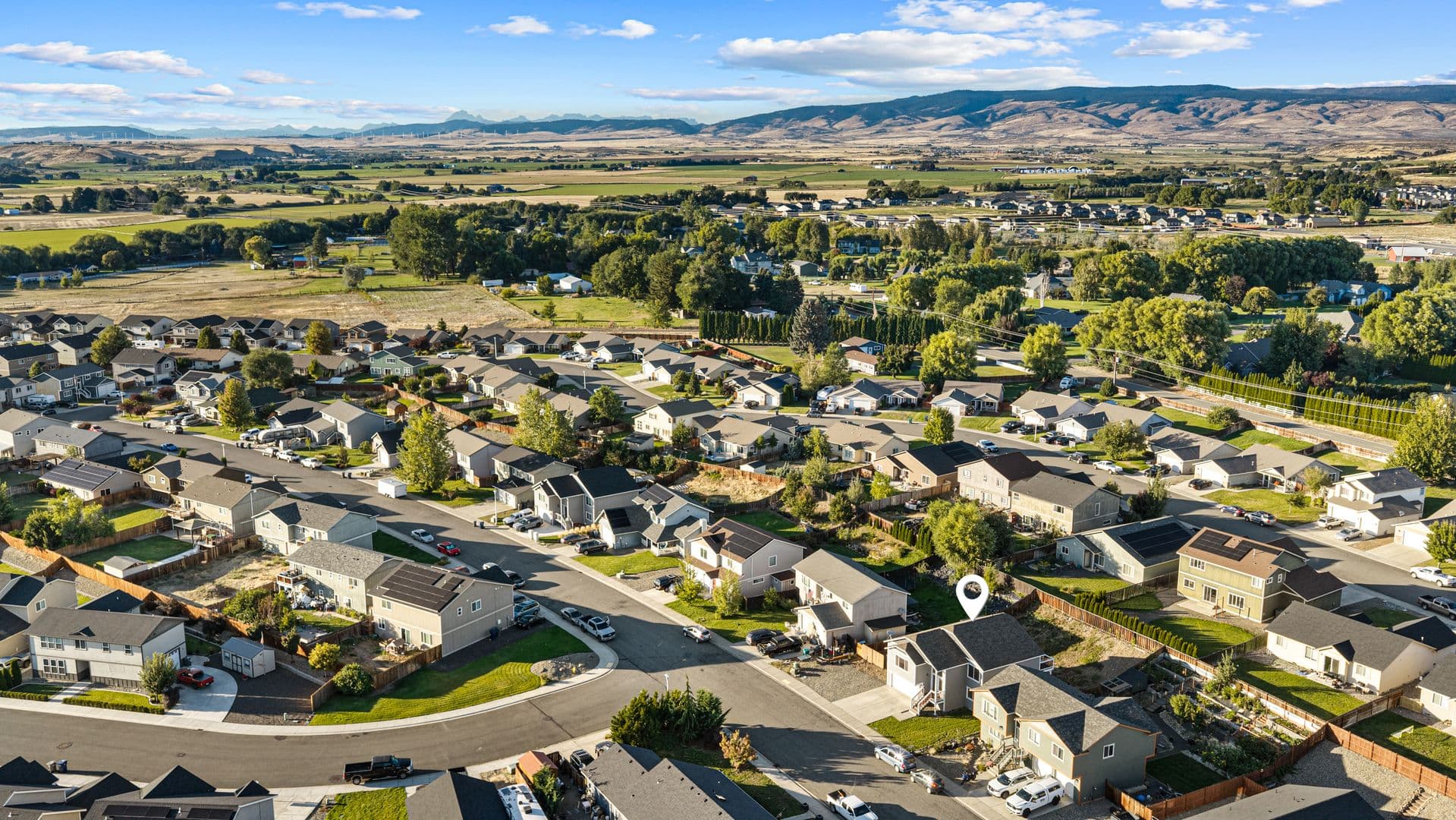 Ellensburg House: 1911 West Peakview Drive