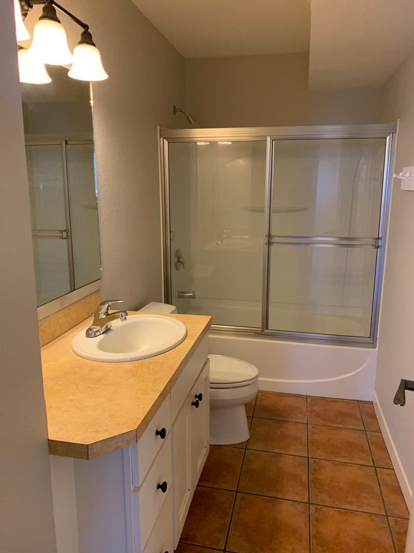 Yakima House: *316 North 21st Avenue*