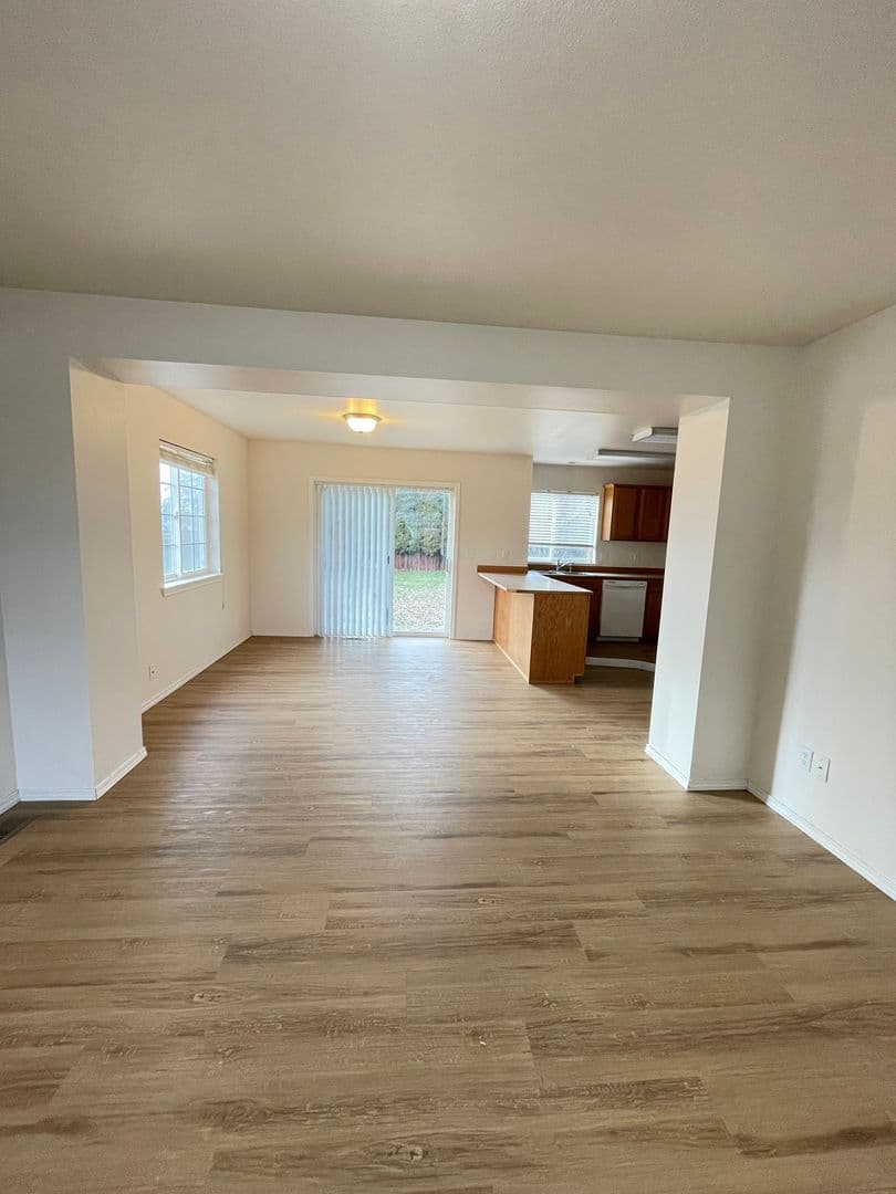 Ellensburg House: 1705 Indiana Drive