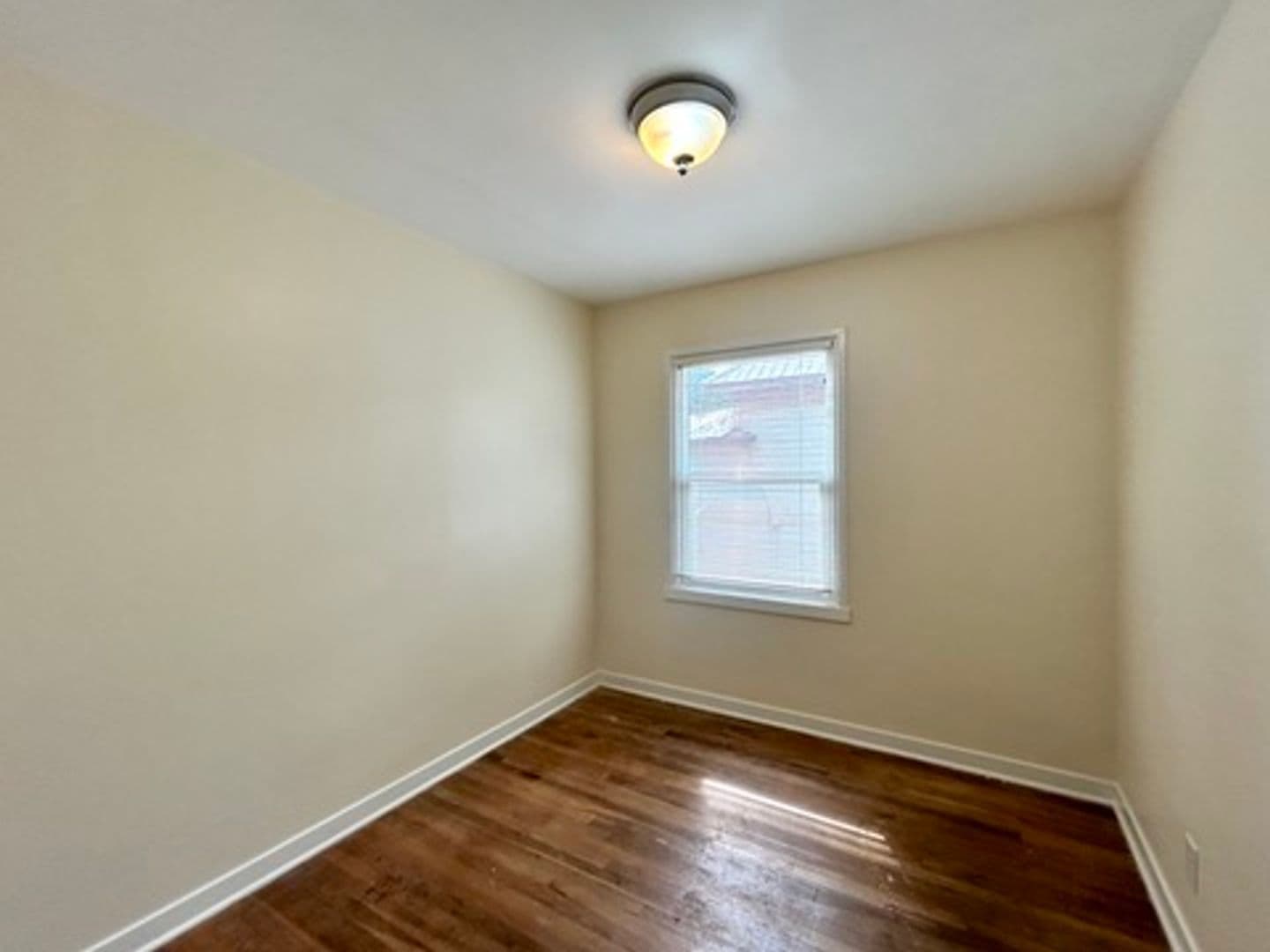 Ellensburg House: 702 E 7th Avenue