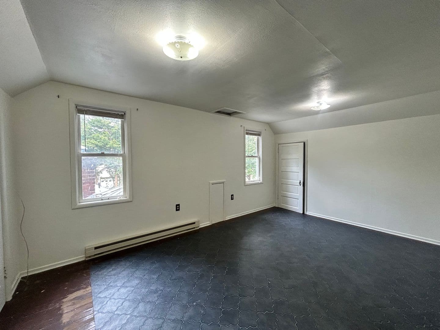 Ellesnburg House: 811 East 4th Avenue