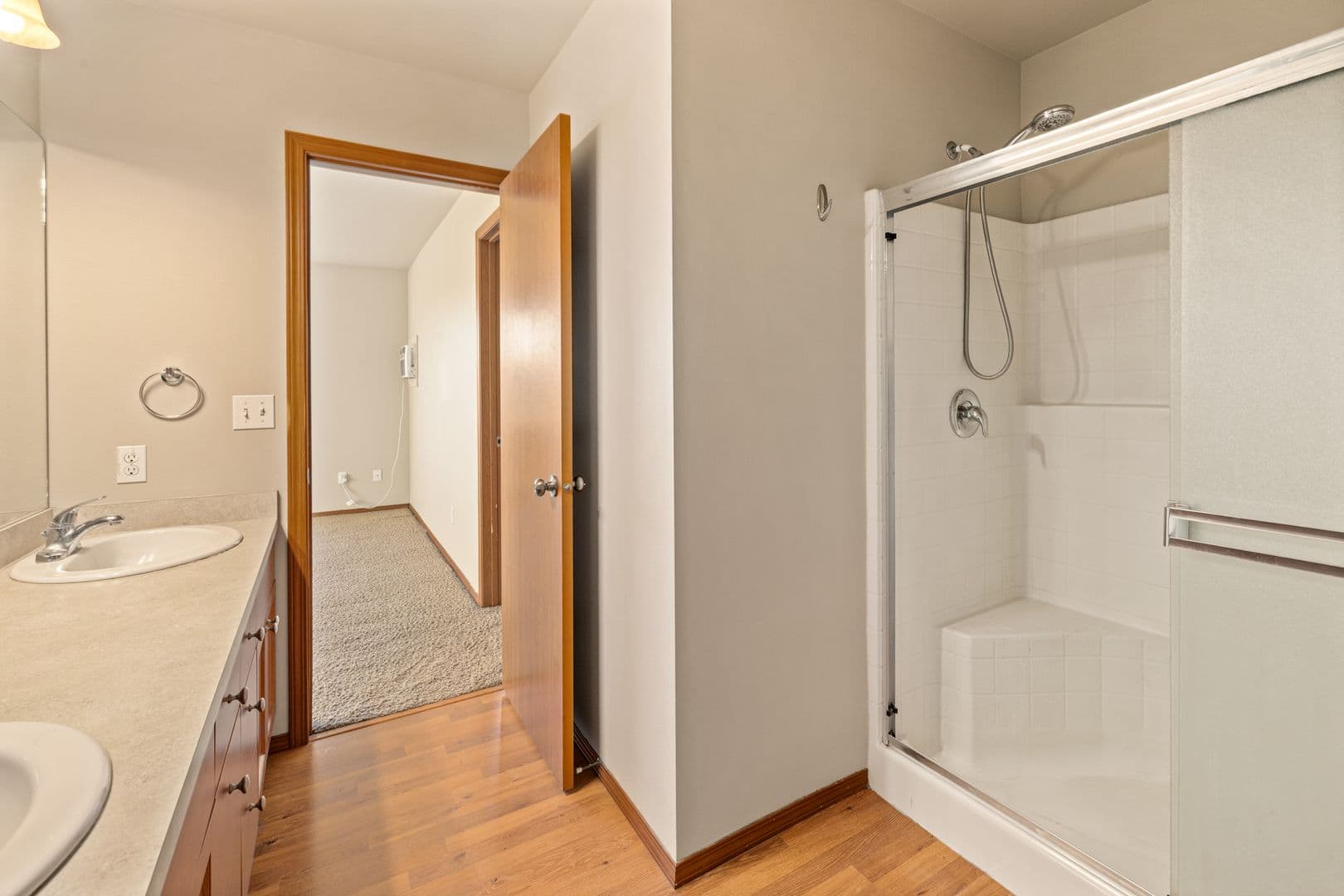 Ellensburg House: 1911 West Peakview Drive