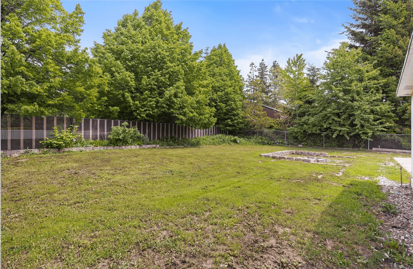 Cle Elum House: 909 E Fourth Street