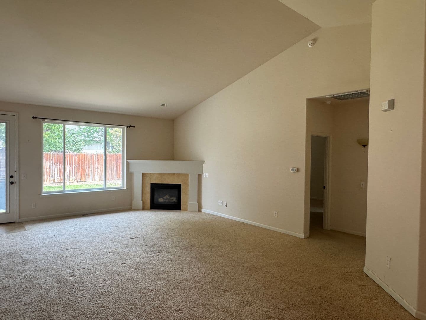 Ellensburg House: 1707 East Ashford Way