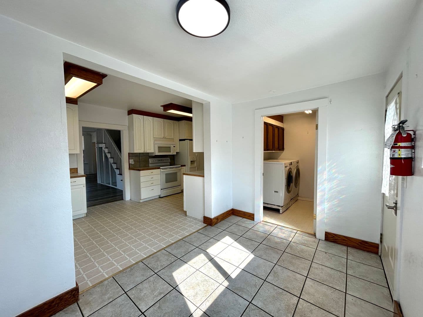 Ellensburg House: 304 S Anderson