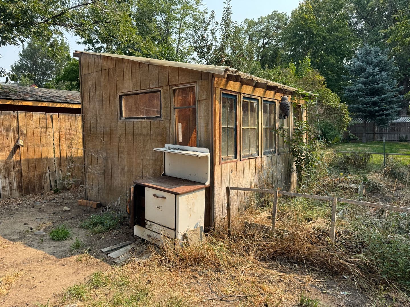 Ellensburg House: 1005 N Wildcat Way