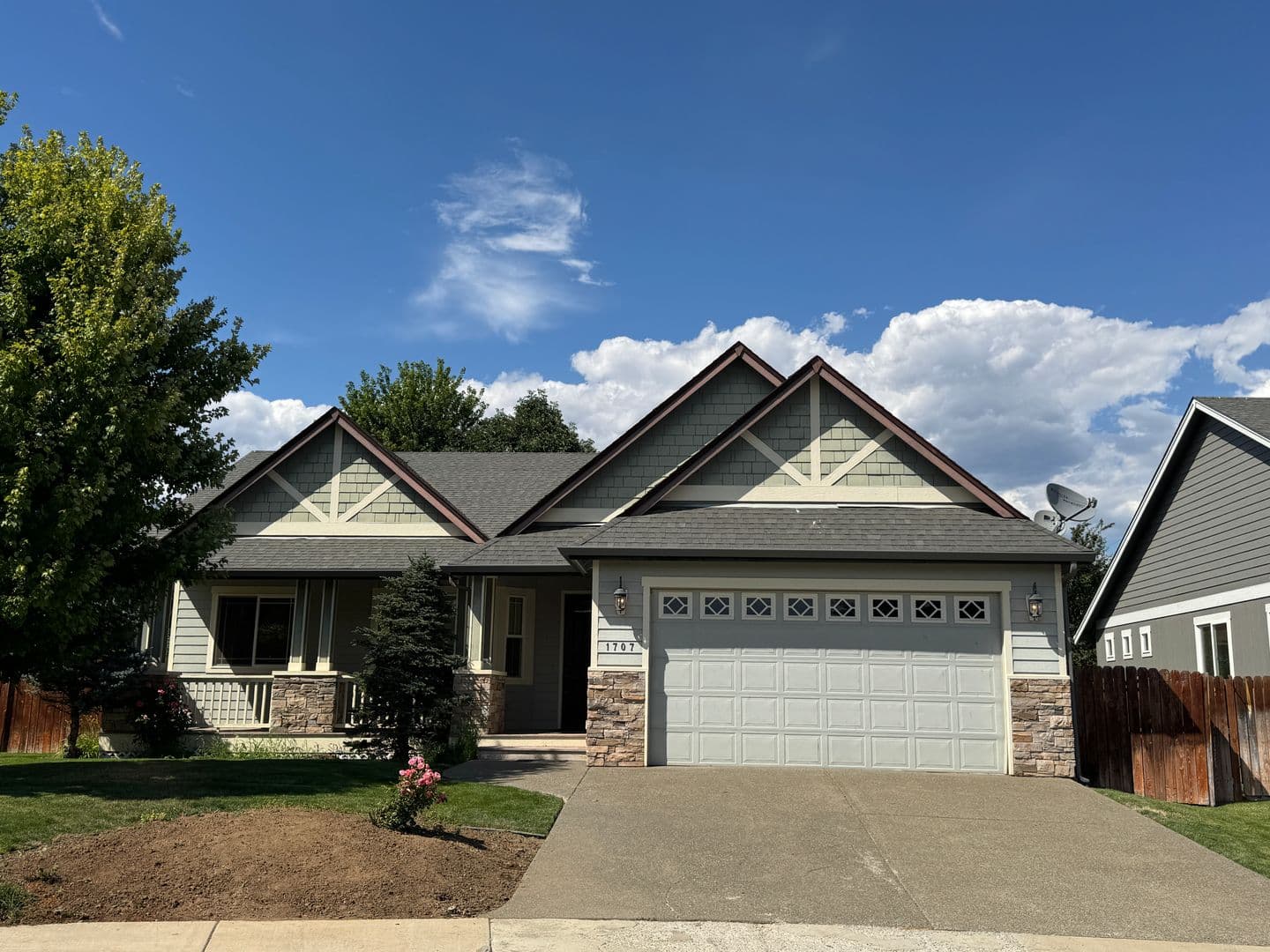 Ellensburg House: 1707 East Ashford Way