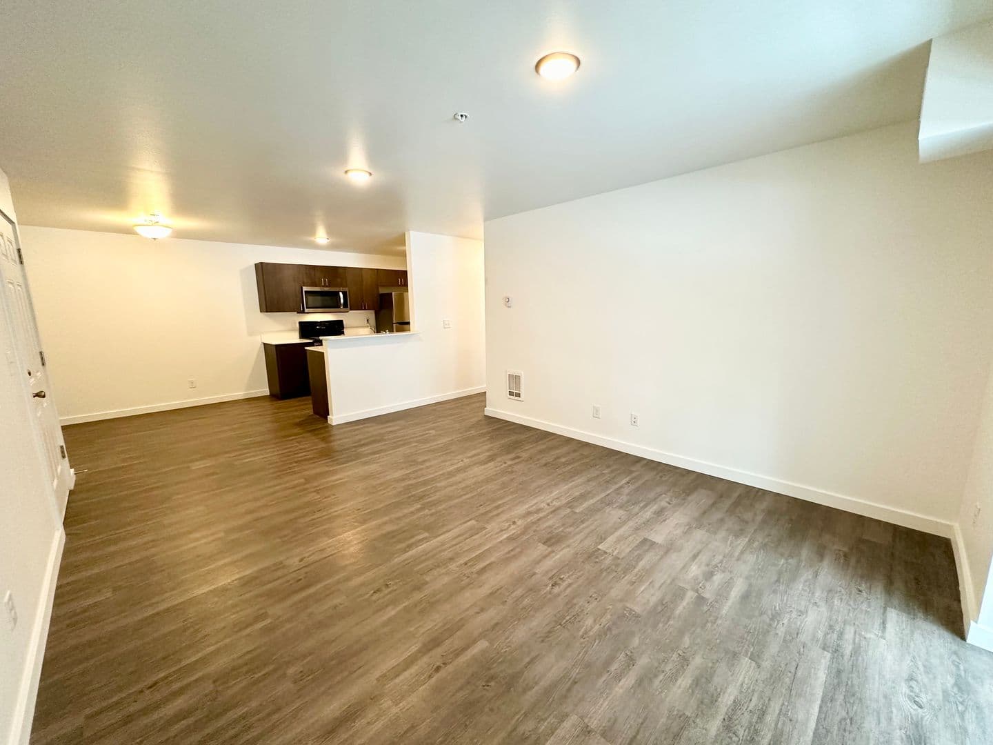 Cle Elum Apartment: 1709 Marian Drive
