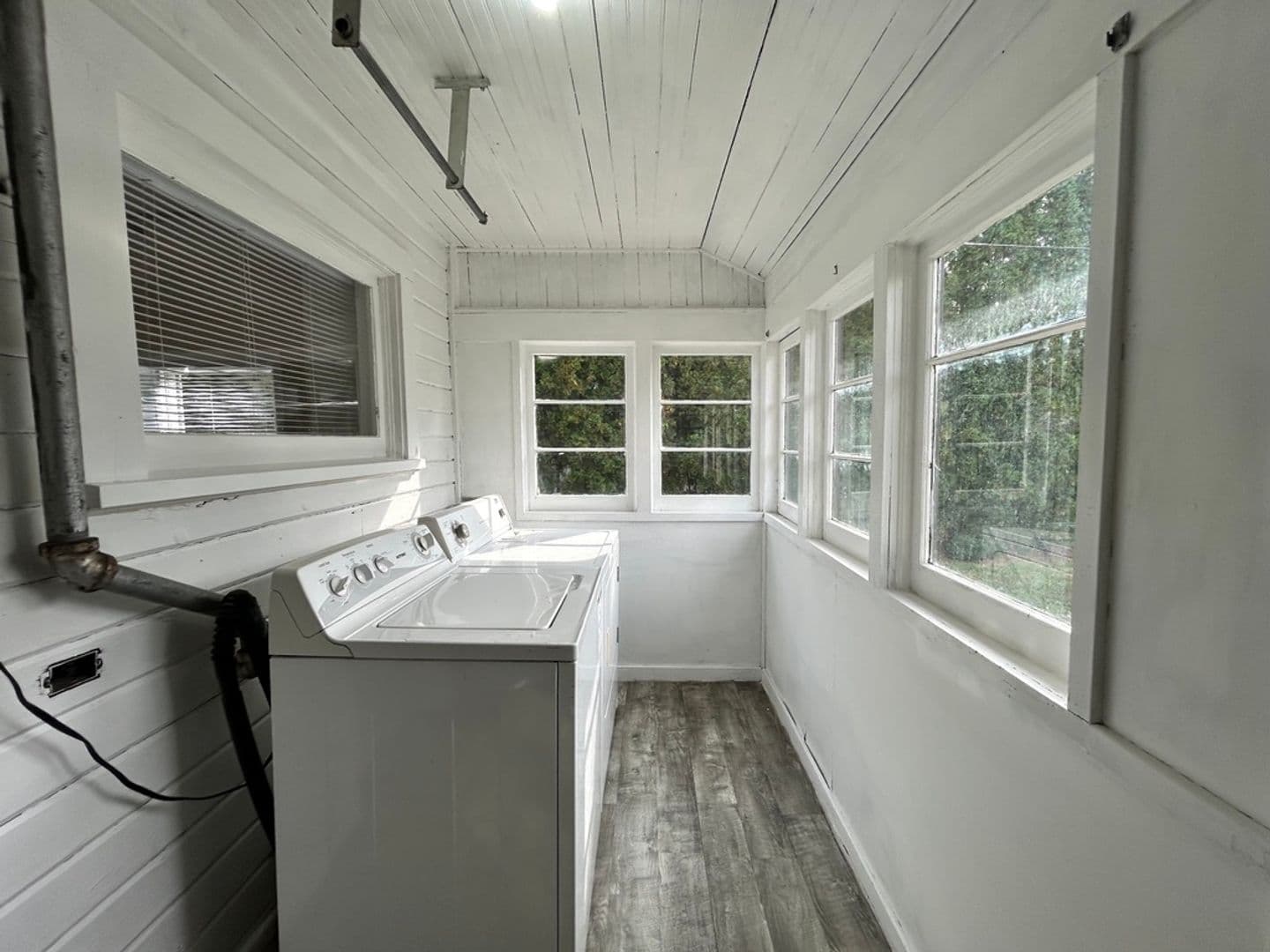 Ellensburg Apartment: 306 W 9th Avenue