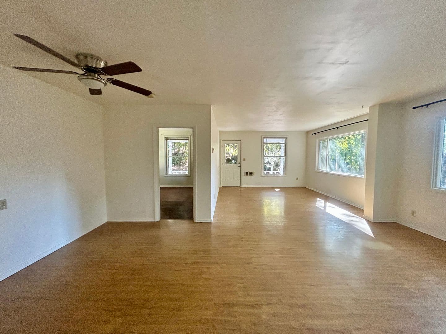 Ellesnburg House: 811 East 4th Avenue