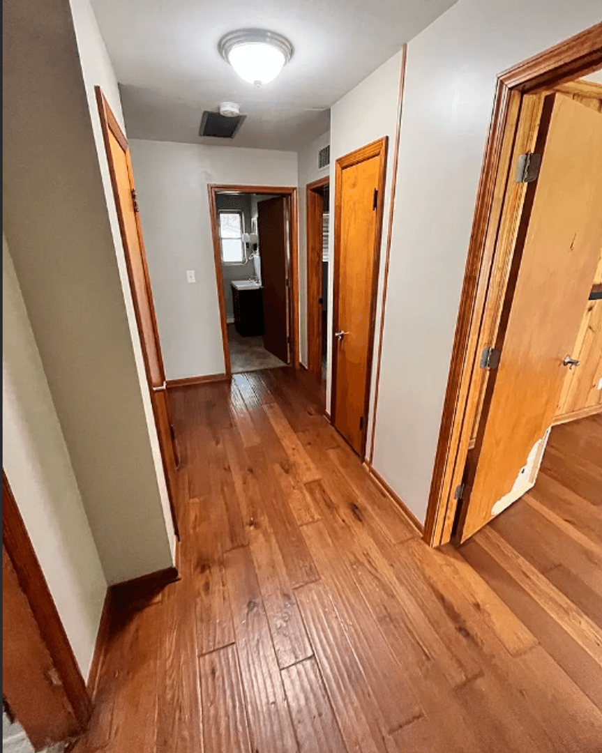 West Lafayette House: 1705 Summit Dr
