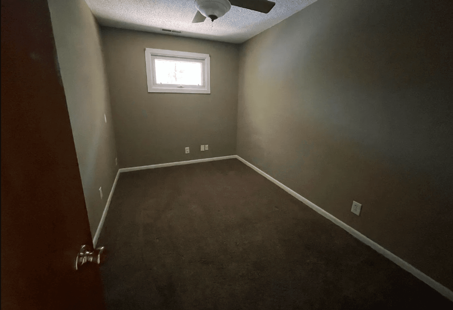 West Lafayette House: 804  Lindberg Rd