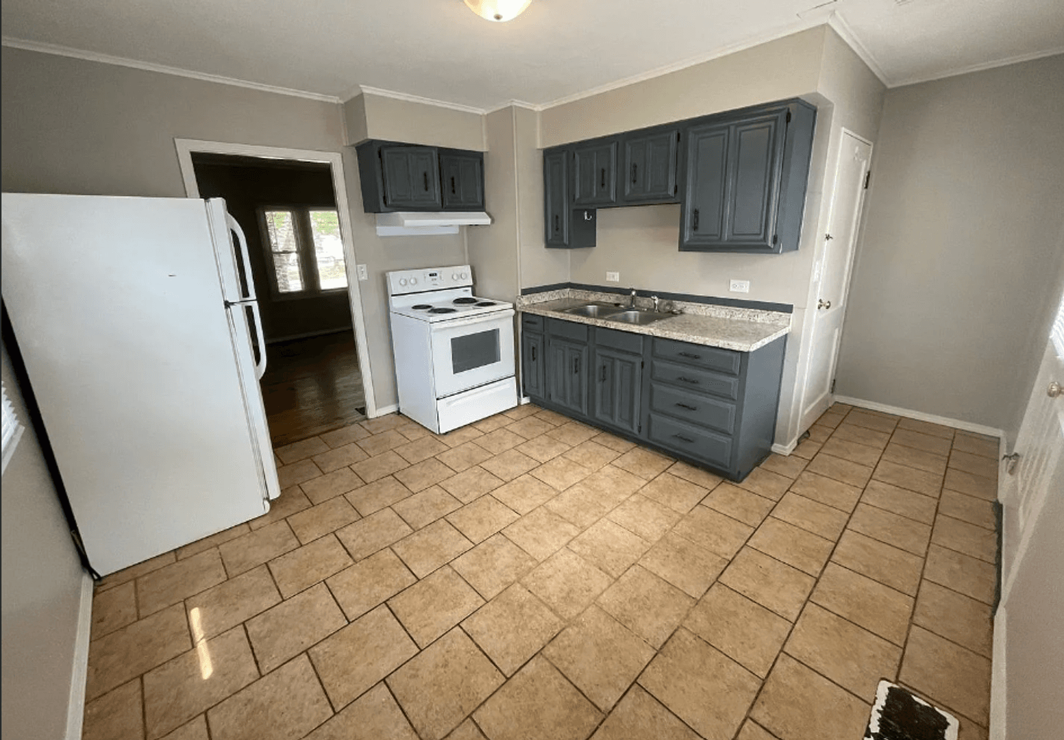 Lafayette House: 1909 N 17th