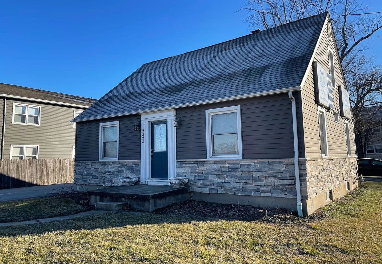 West Lafayette House: 2324 Northwestern Ave