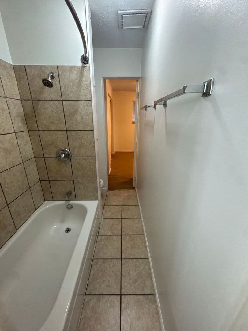 West Lafayette Apartment: 152 E Stadium