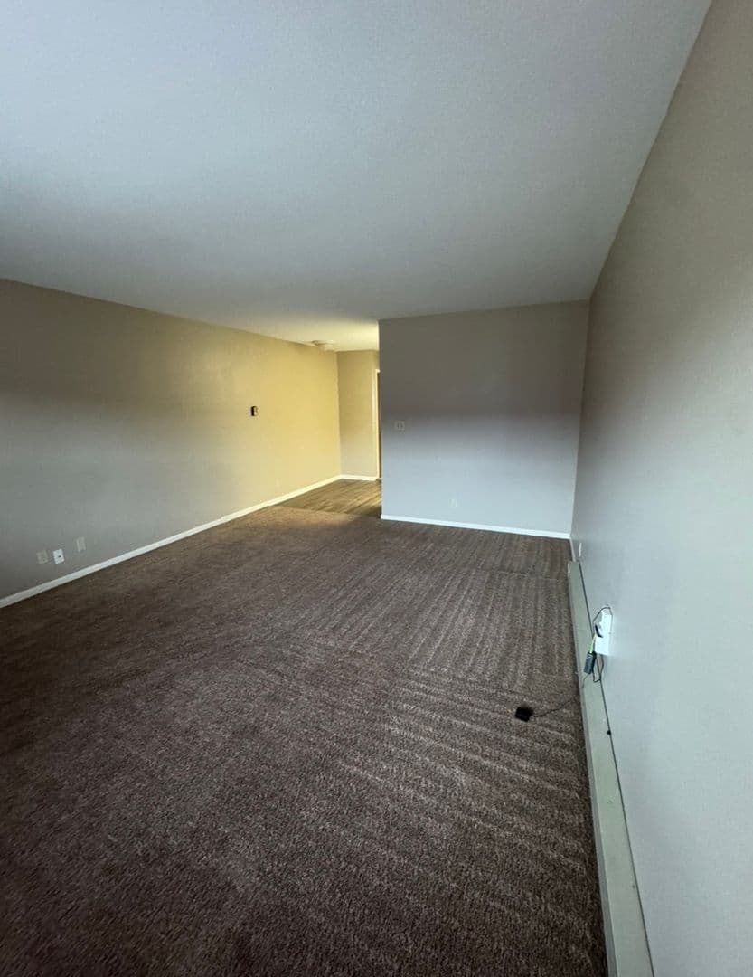 West Lafayette Apartment: 2330 Northwestern Ave
