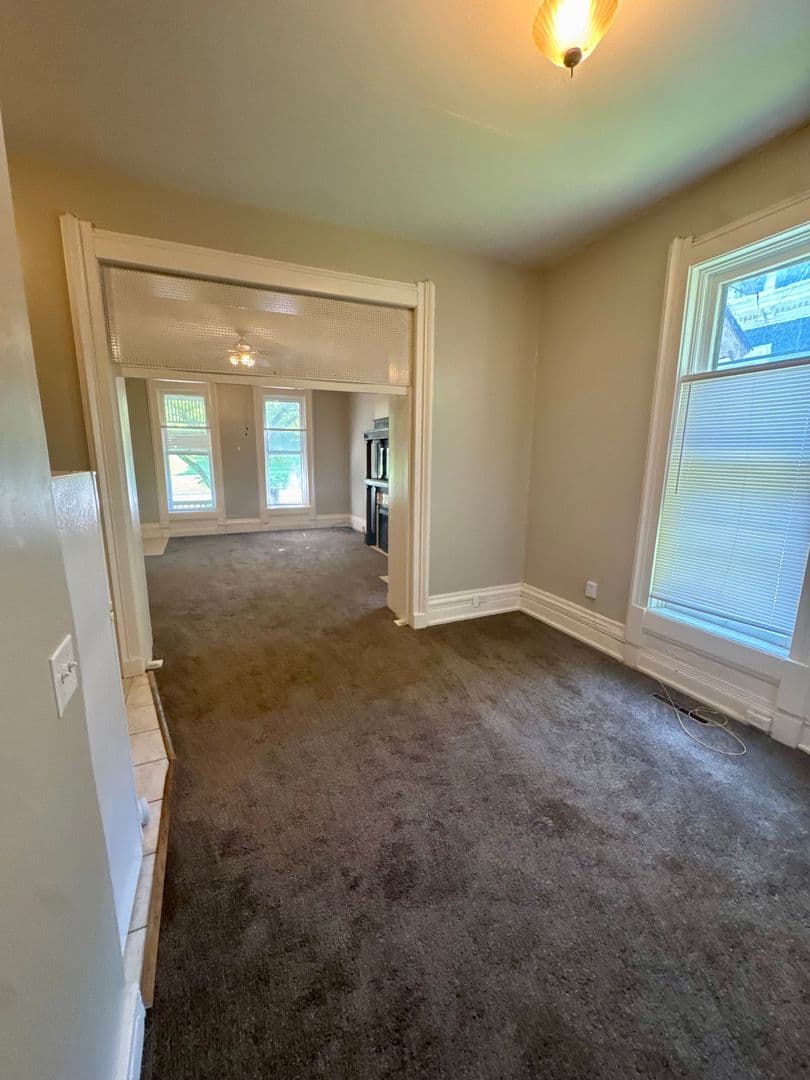Lafayette Apartment: 214 Perrin Ave