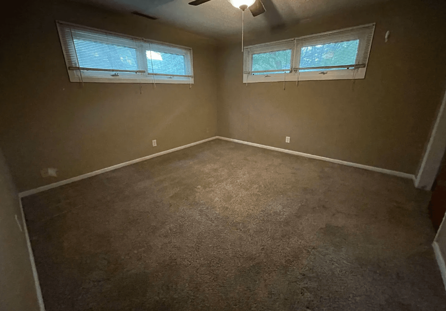 West Lafayette House: 804  Lindberg Rd