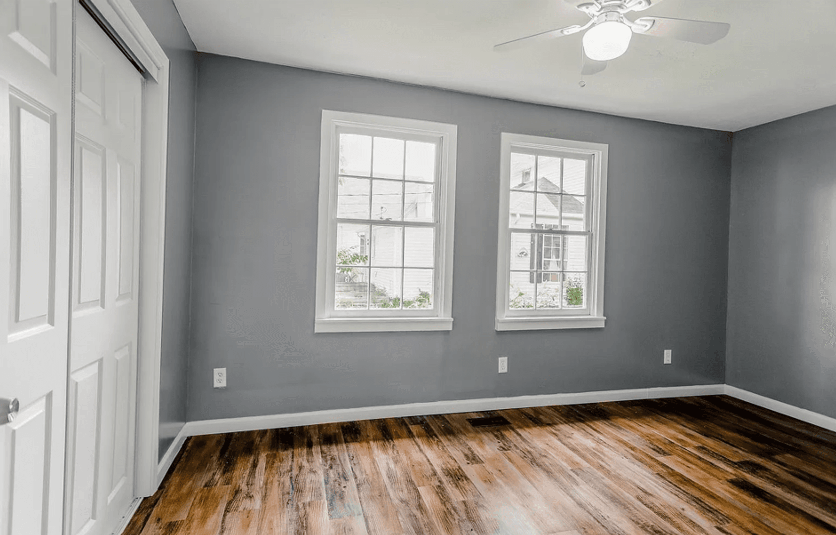Lafayette House: 2104 Hall St
