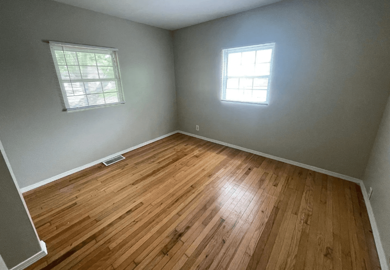 Lafayette House: 1909 N 17th