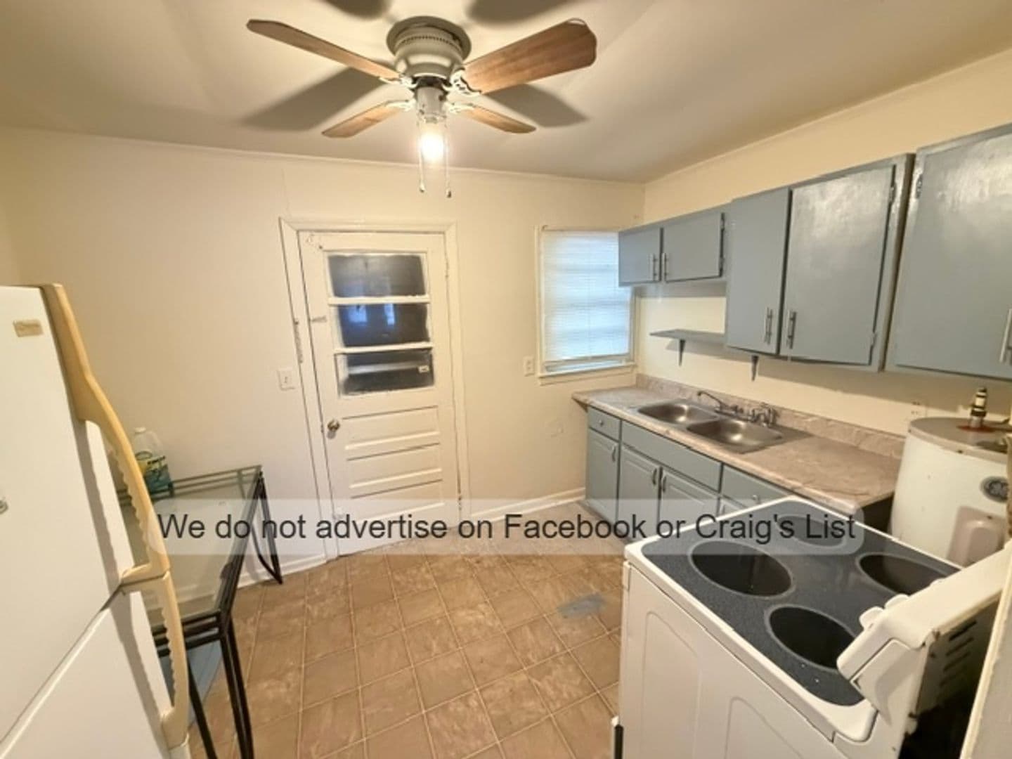 Fayetteville House: 1105 Bunce Road