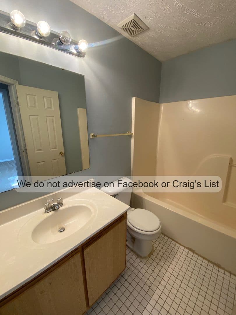 Fayetteville House: 6429 Rhemish Drive