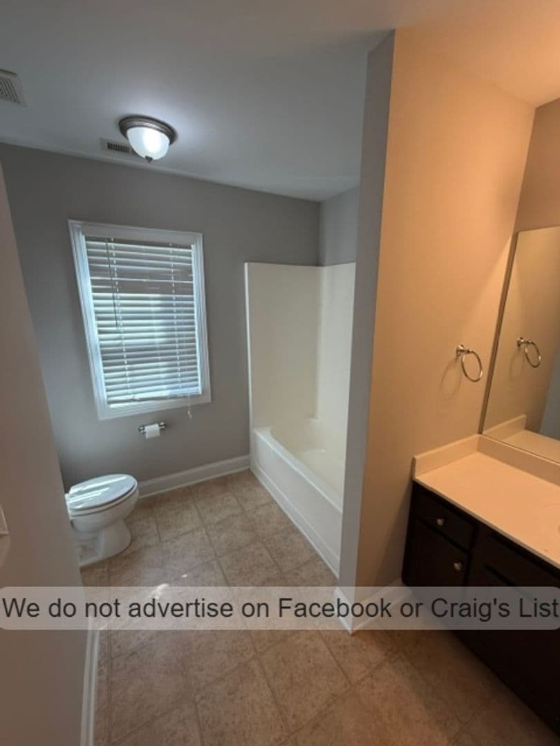Fayetteville House: 1612 Turkey Run