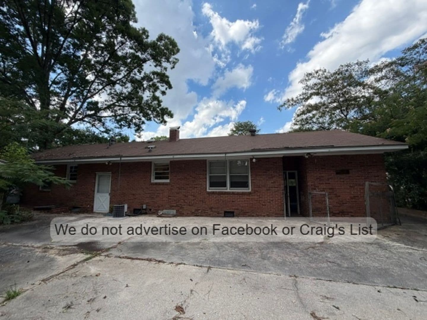 Fayetteville House: 3625 Drayton Road