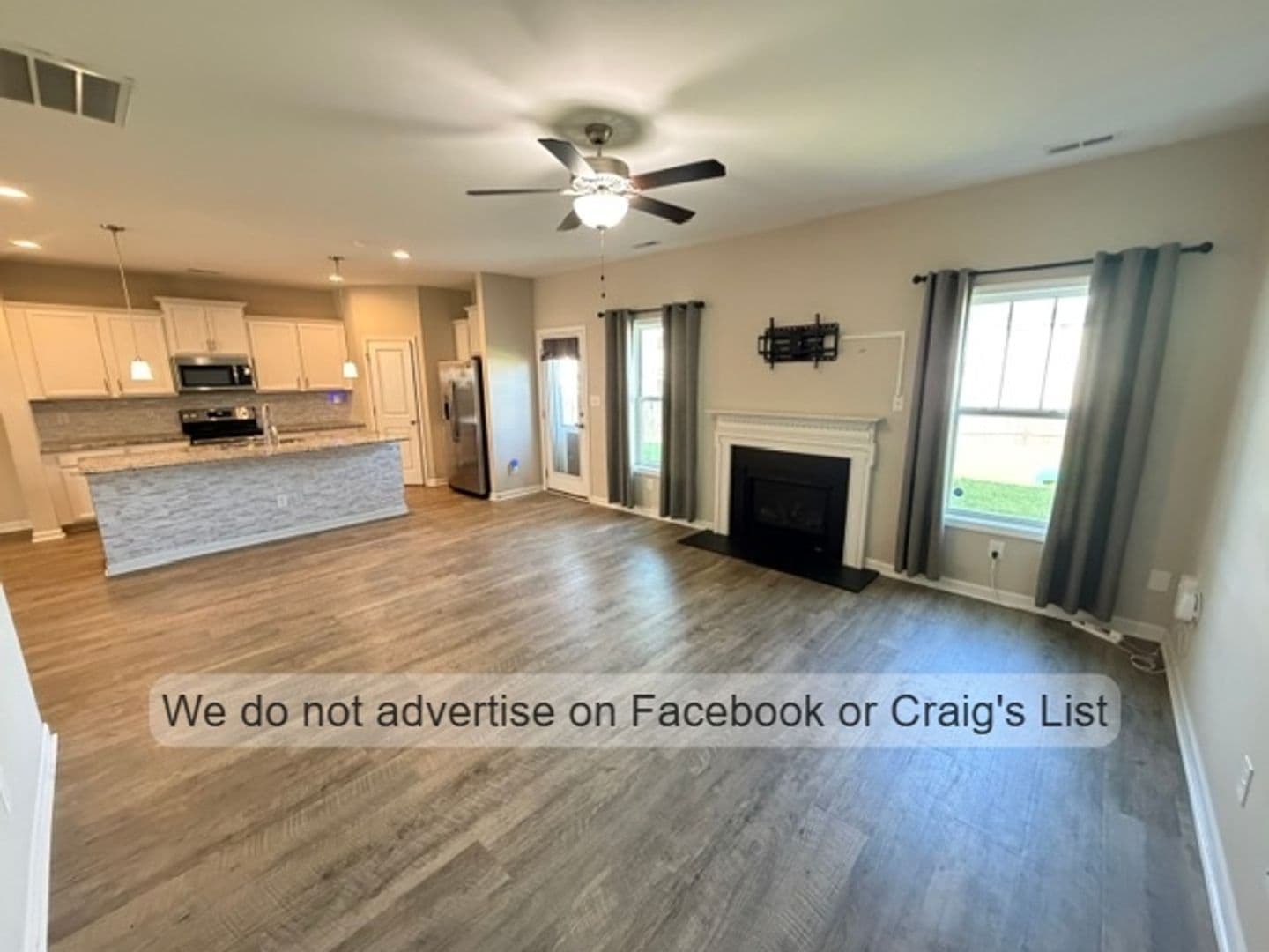 Fayetteville House: 2350 Spinning Wheel Road
