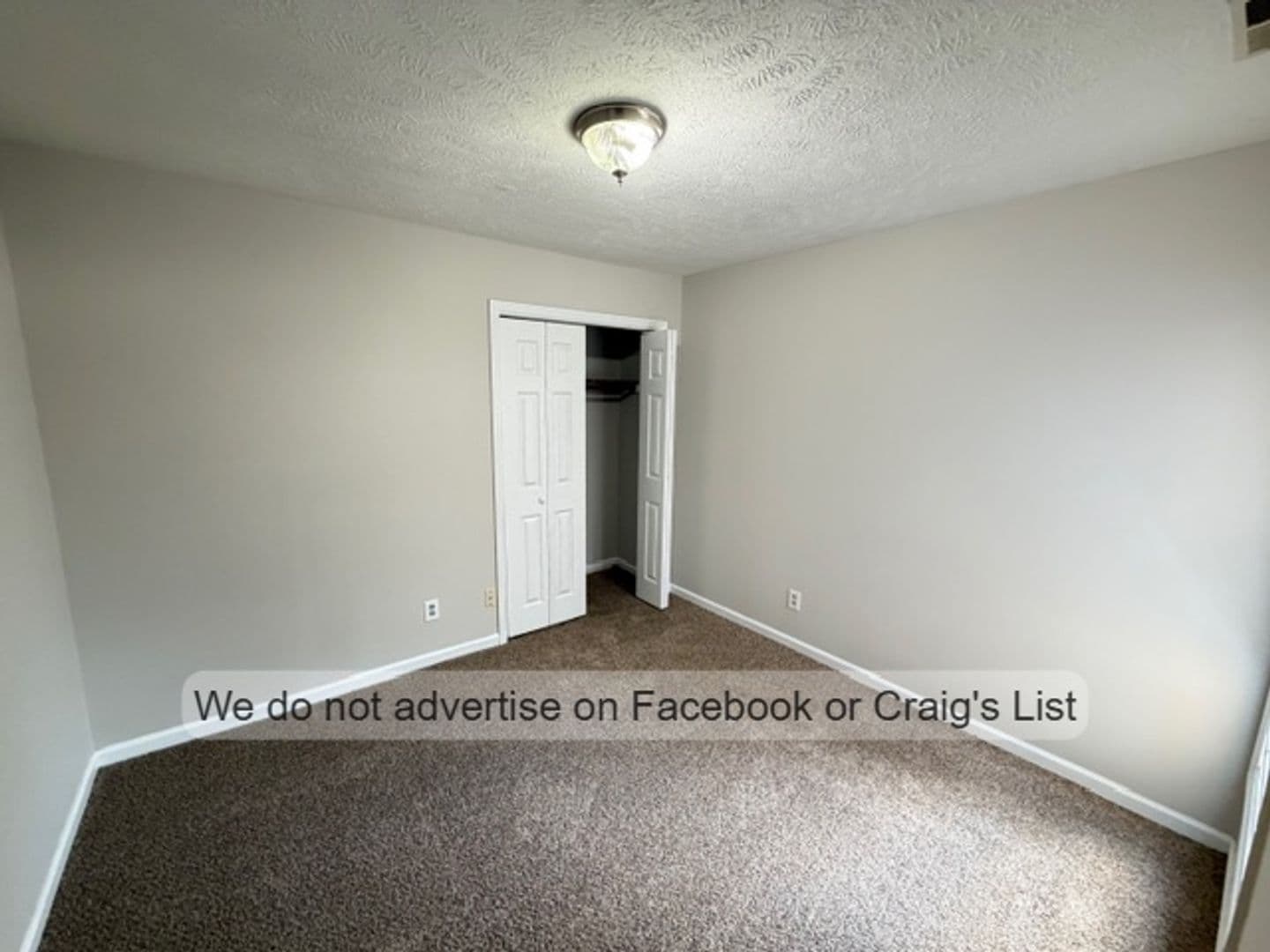 Fayetteville House: 6855 Shawcross Lane