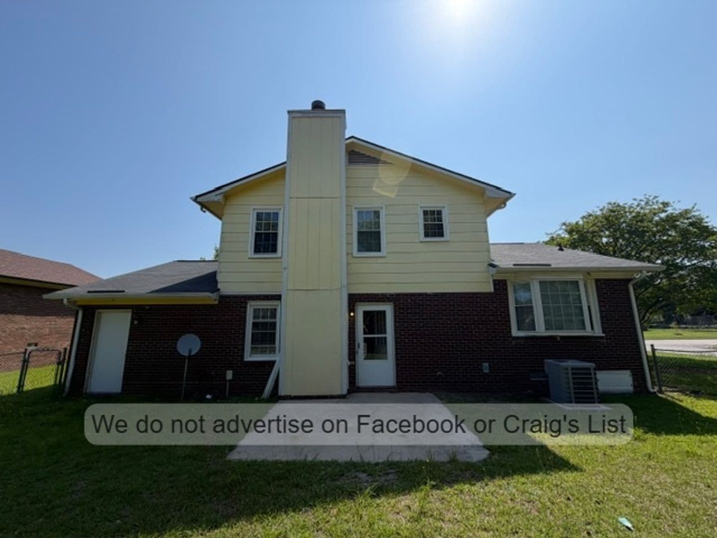 Fayetteville House: 7796 Adrian Drive