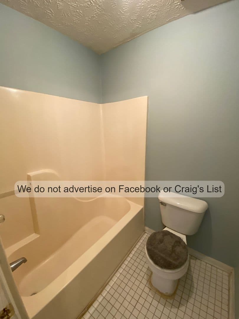 Fayetteville House: 6429 Rhemish Drive