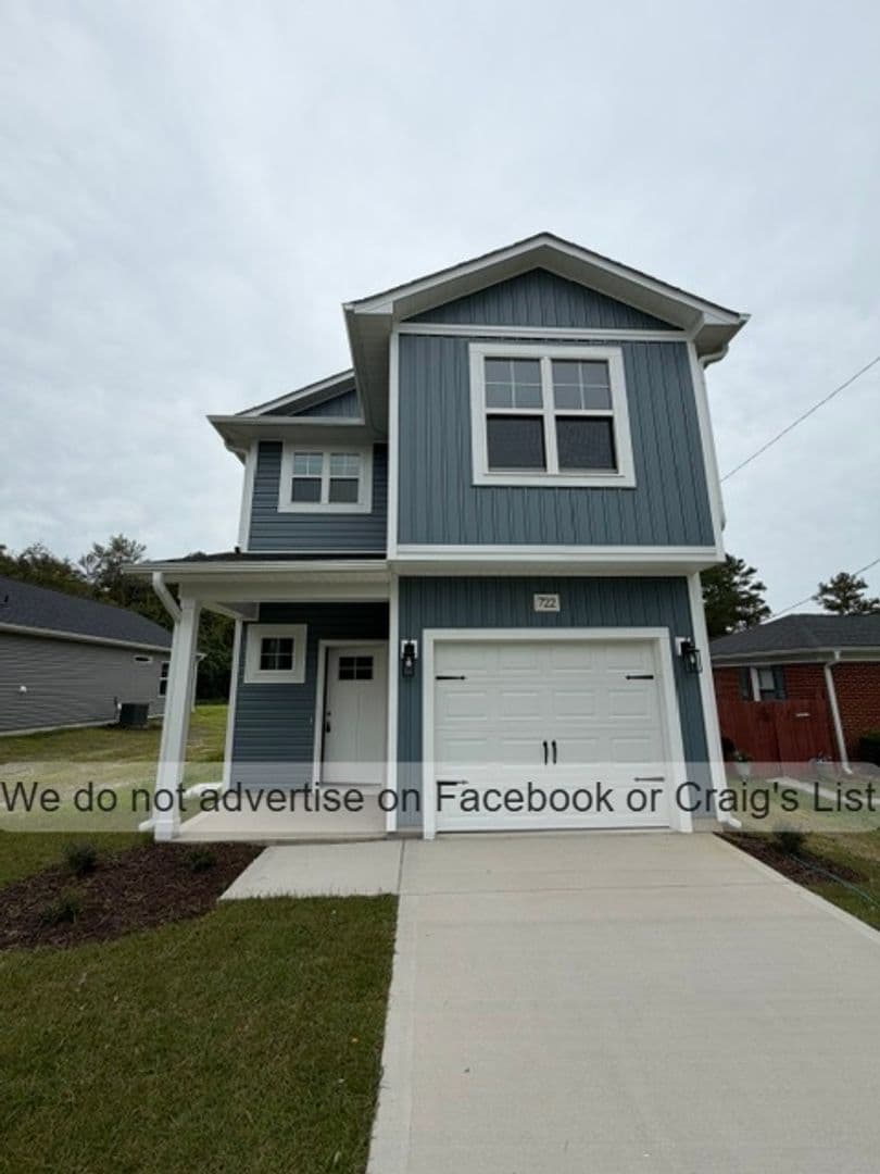 Spring Lake House: 722 Chapel Hill Road