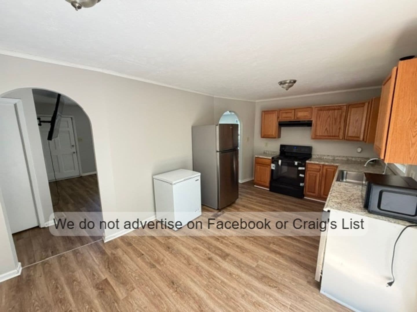 Fayetteville House: 608 Raven Place