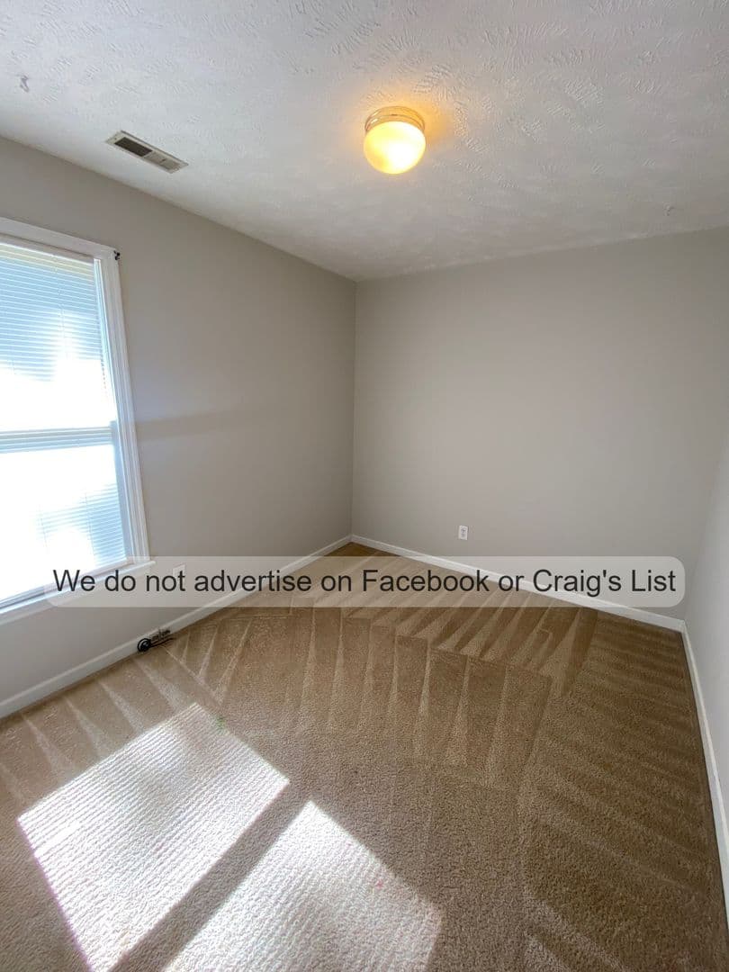 Fayetteville House: 6429 Rhemish Drive