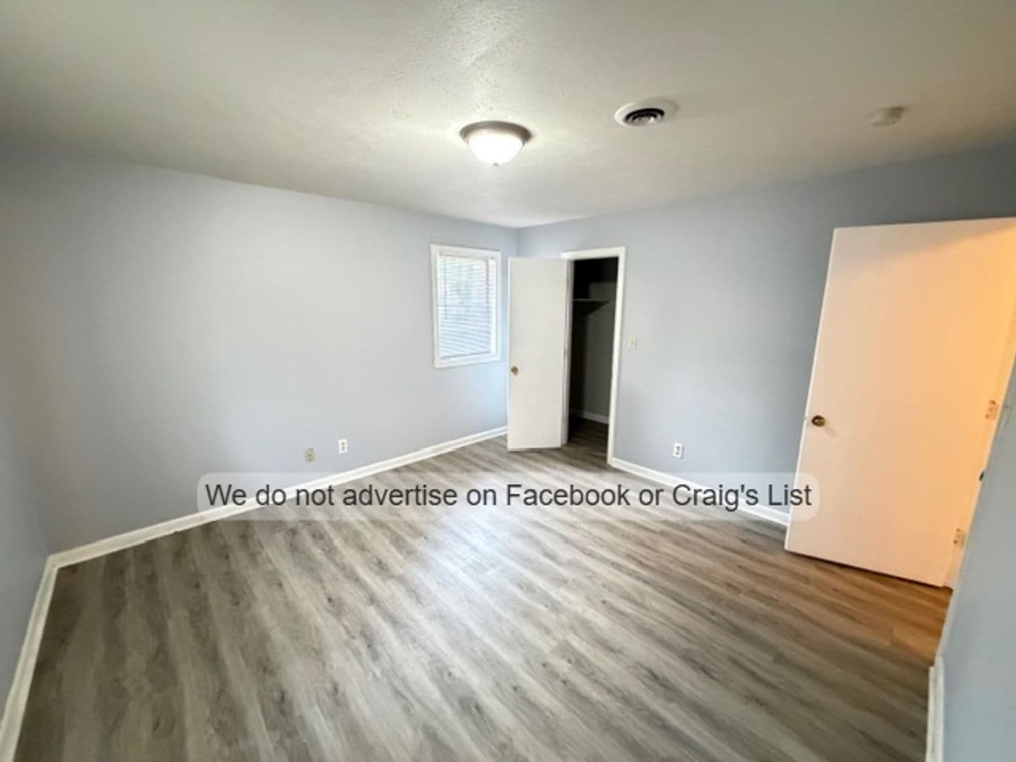 Fayetteville Apartment: 1021 W. Rowan Street