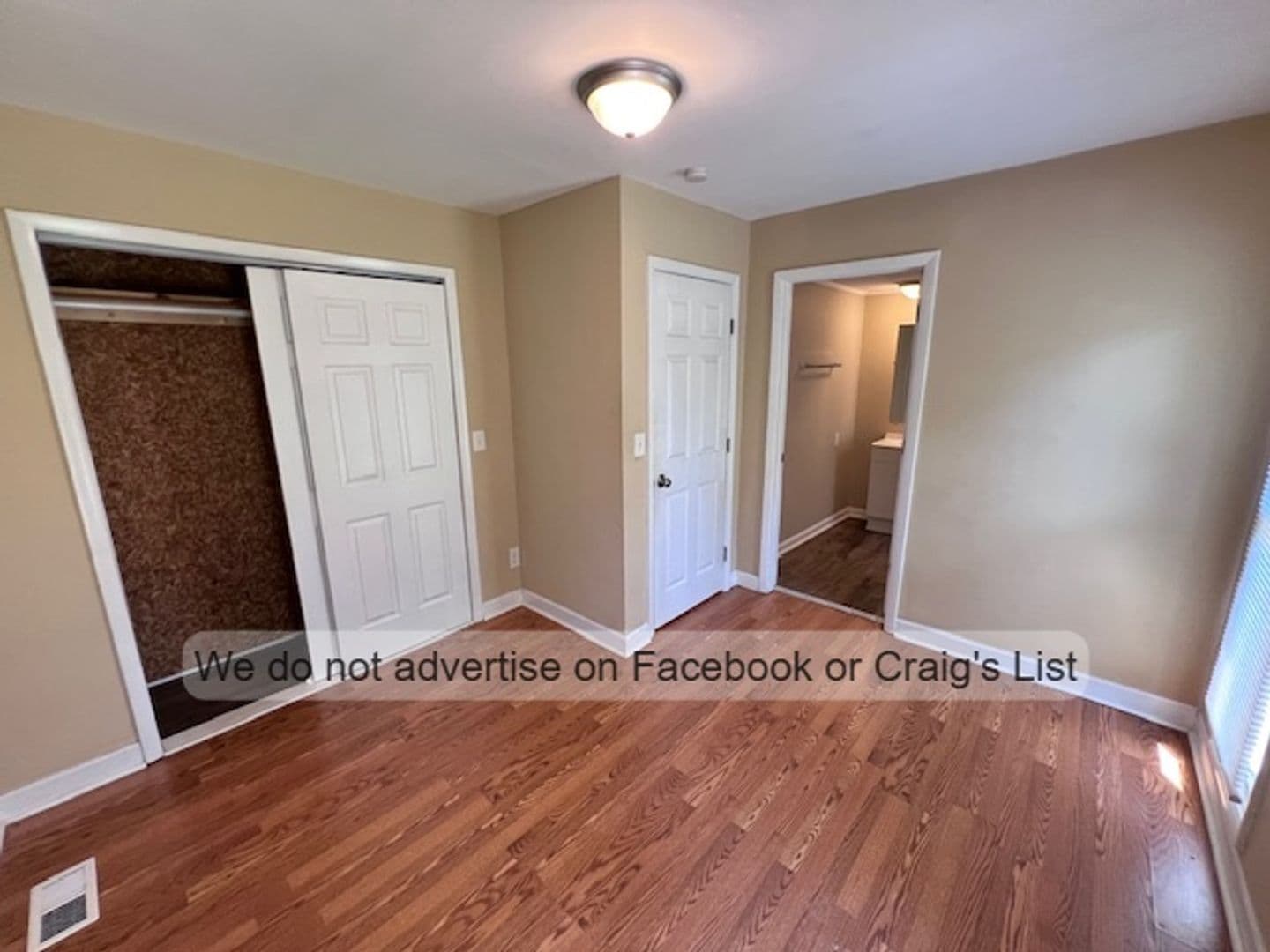 Fayetteville House: 2817 Pine Springs Drive