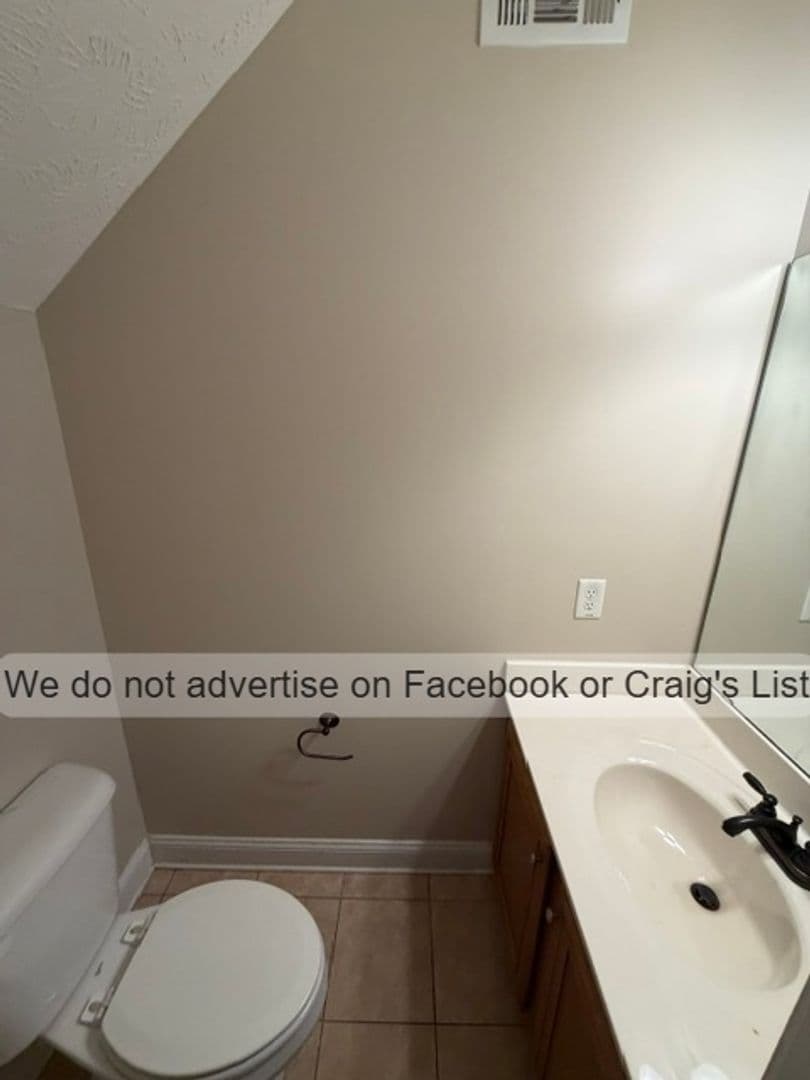 Fayetteville House: 129 Willborough Avenue