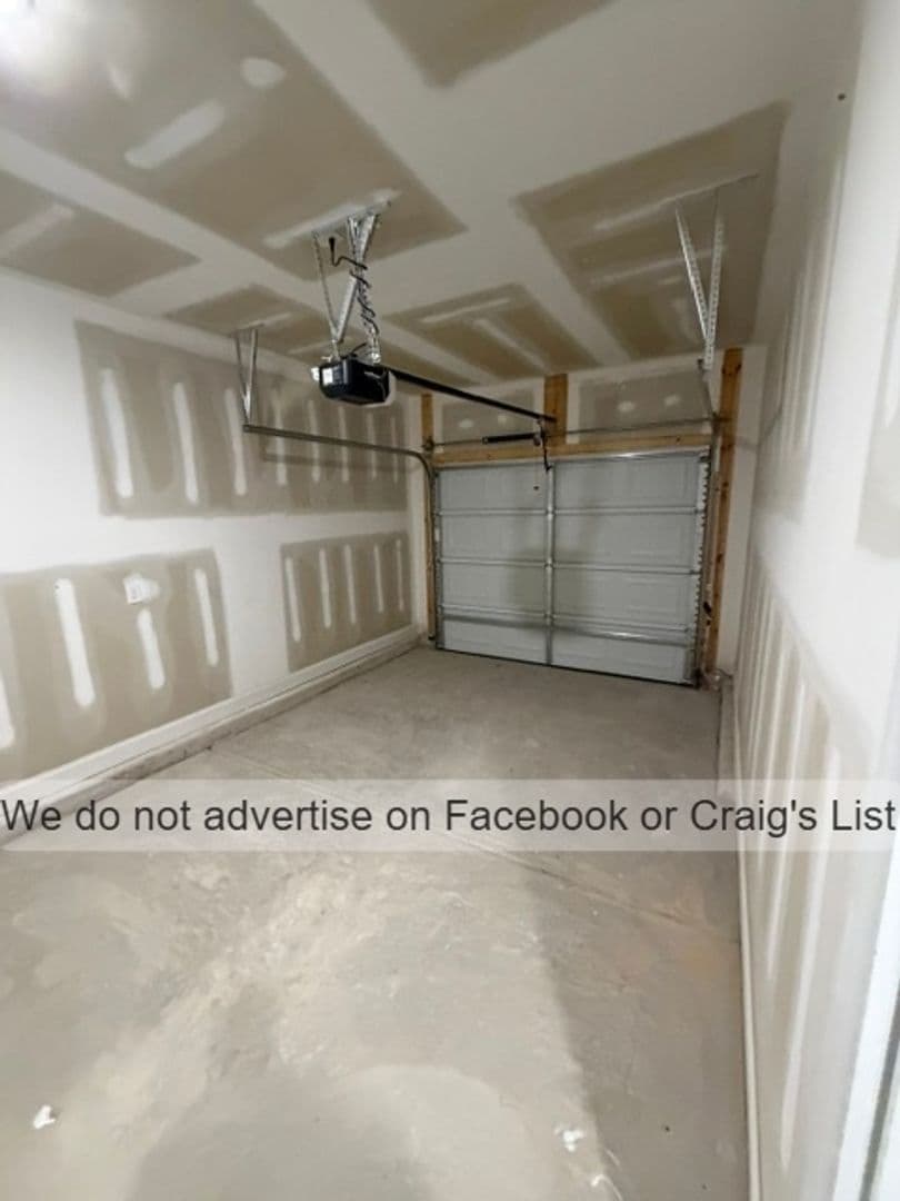 Spring Lake House: 722 Chapel Hill Road