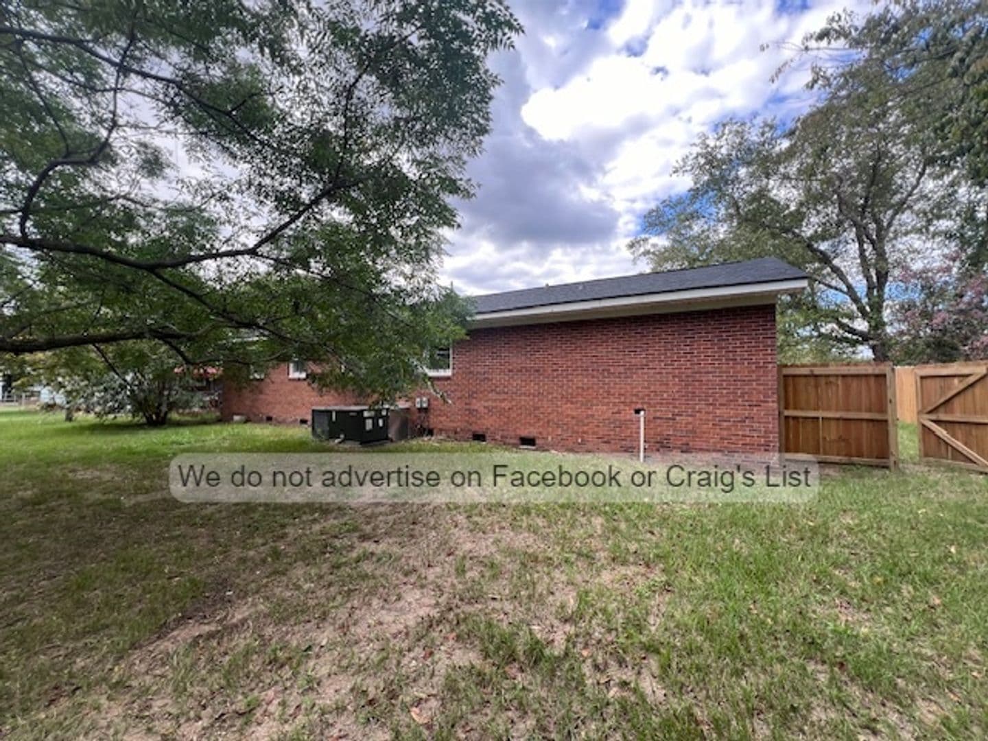 Fayetteville House: 1710 Gardenia Avenue