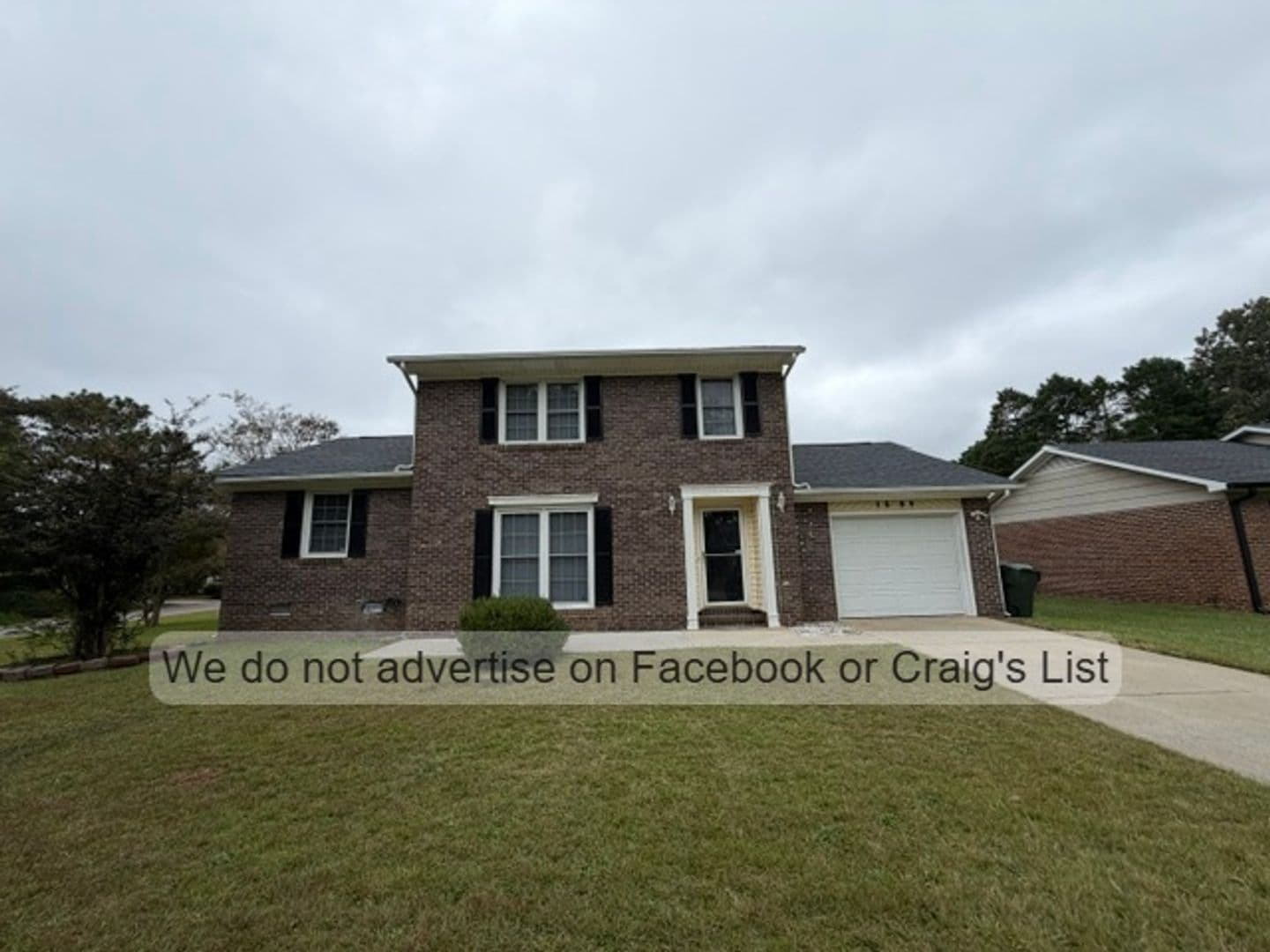 Fayetteville House: 1568 Rossmore Drive