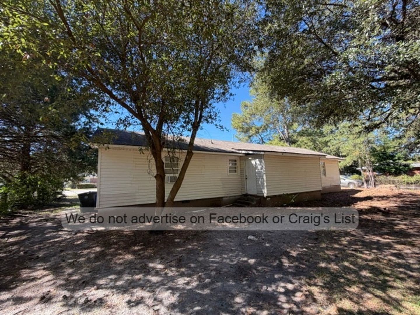 Fayetteville House: 1105 Bunce Road