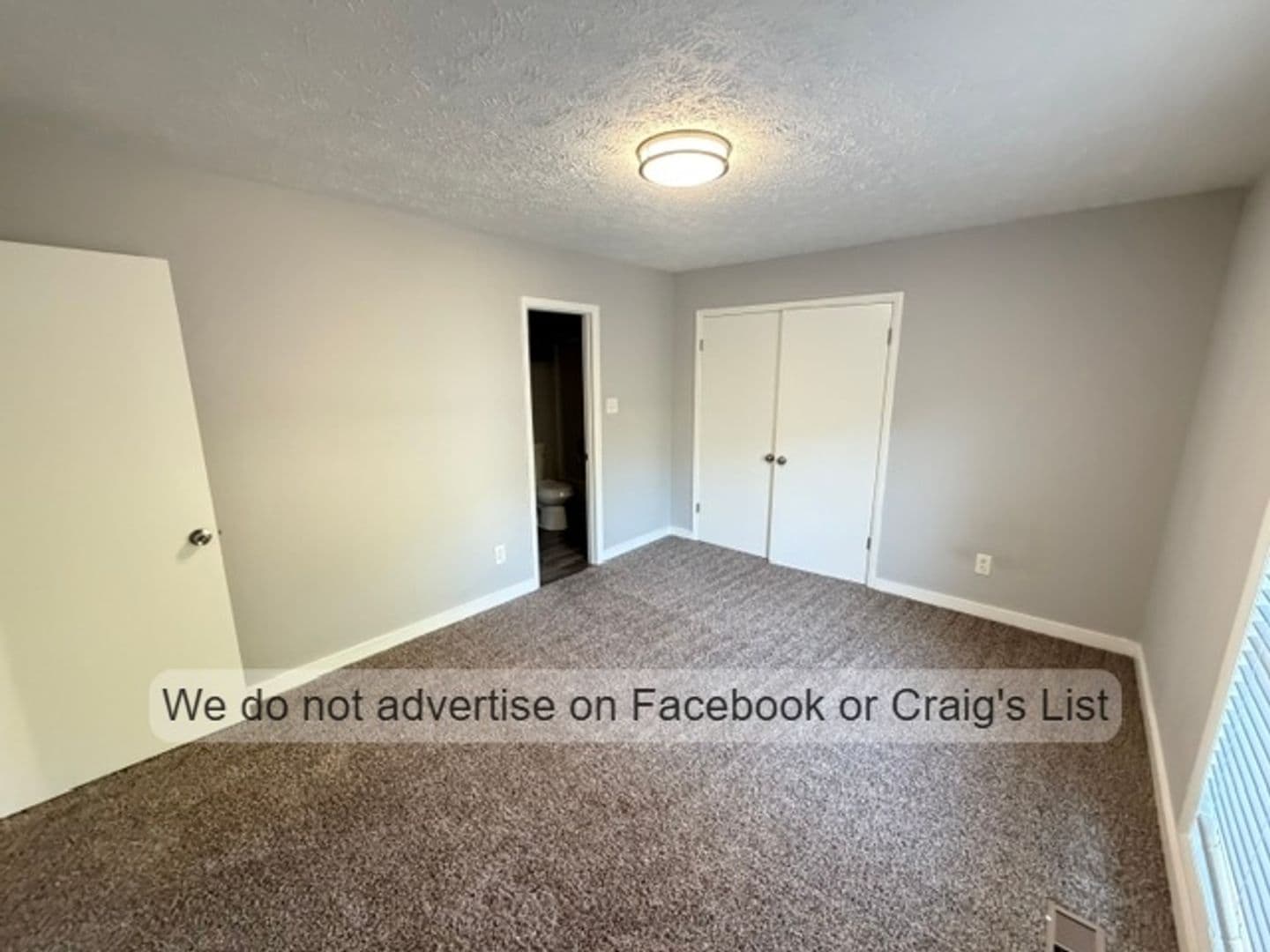 Fayetteville House: 6469 Kelmscot Court