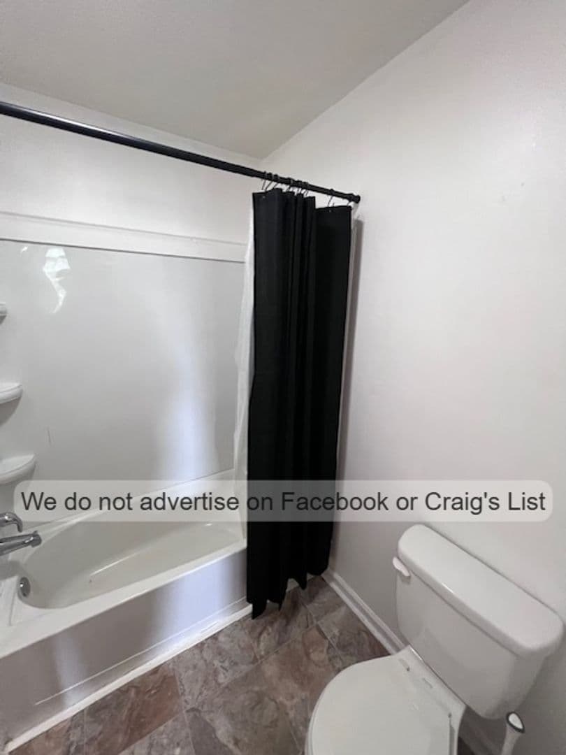 Fayetteville Apartment: 6434 Applecross Avenue