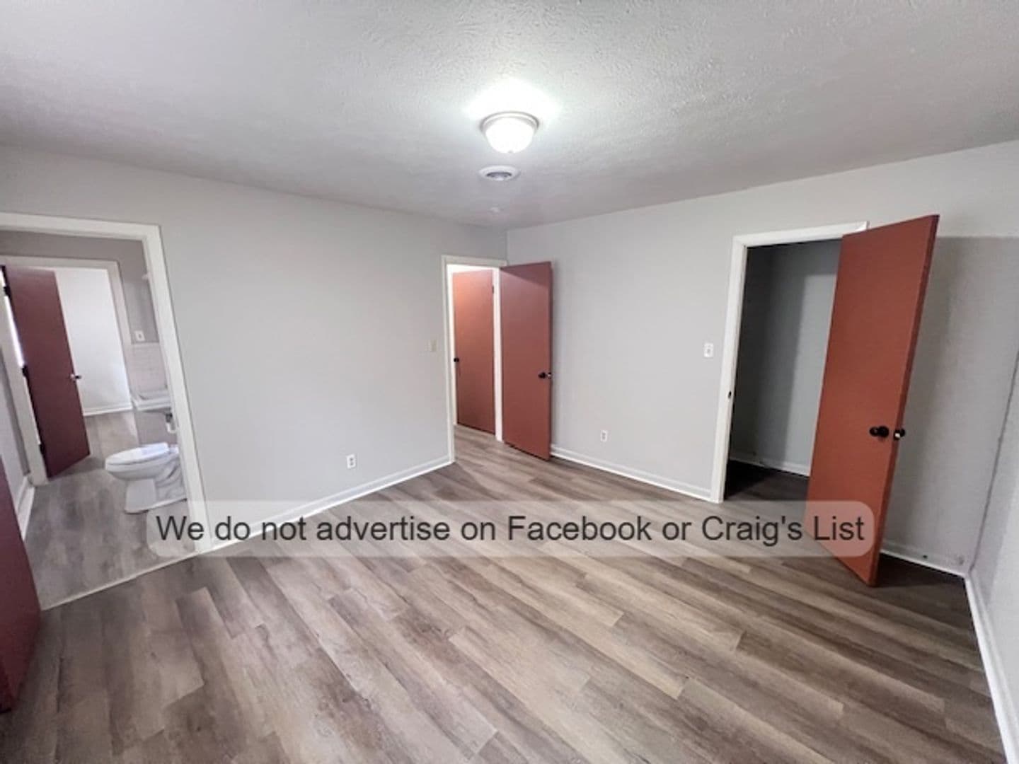 Fayetteville Apartment: 1021 W. Rowan Street