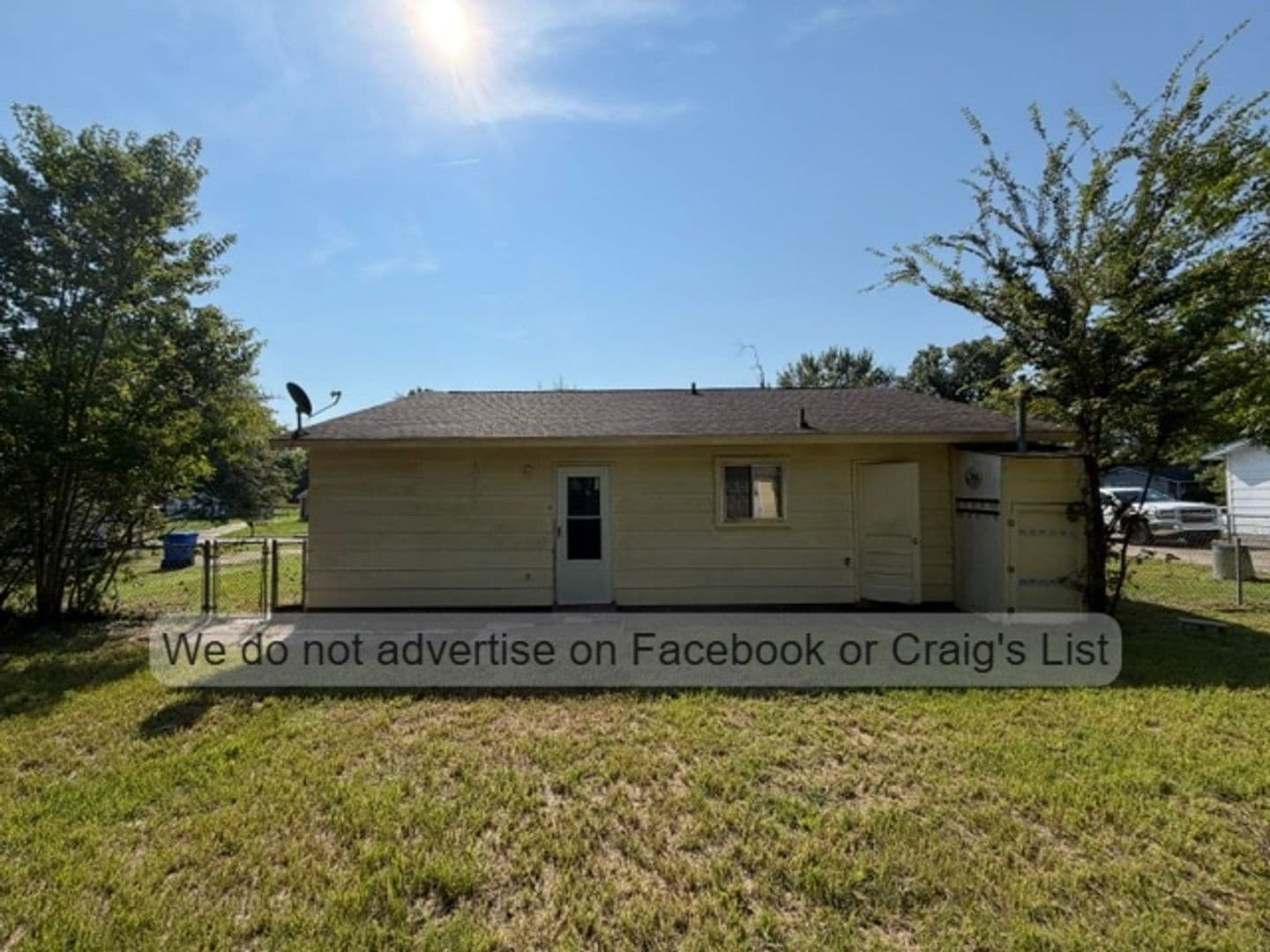 Fayetteville House: 650 Walker Street