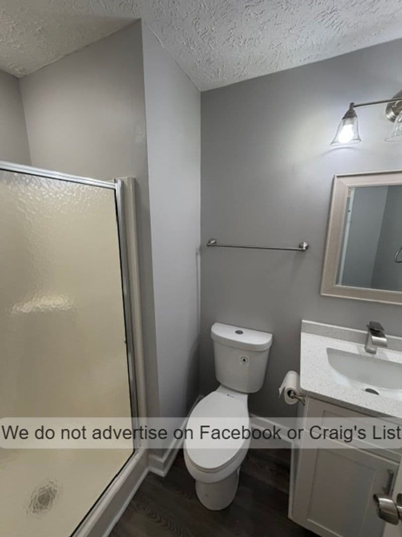 Fayetteville House: 6469 Kelmscot Court