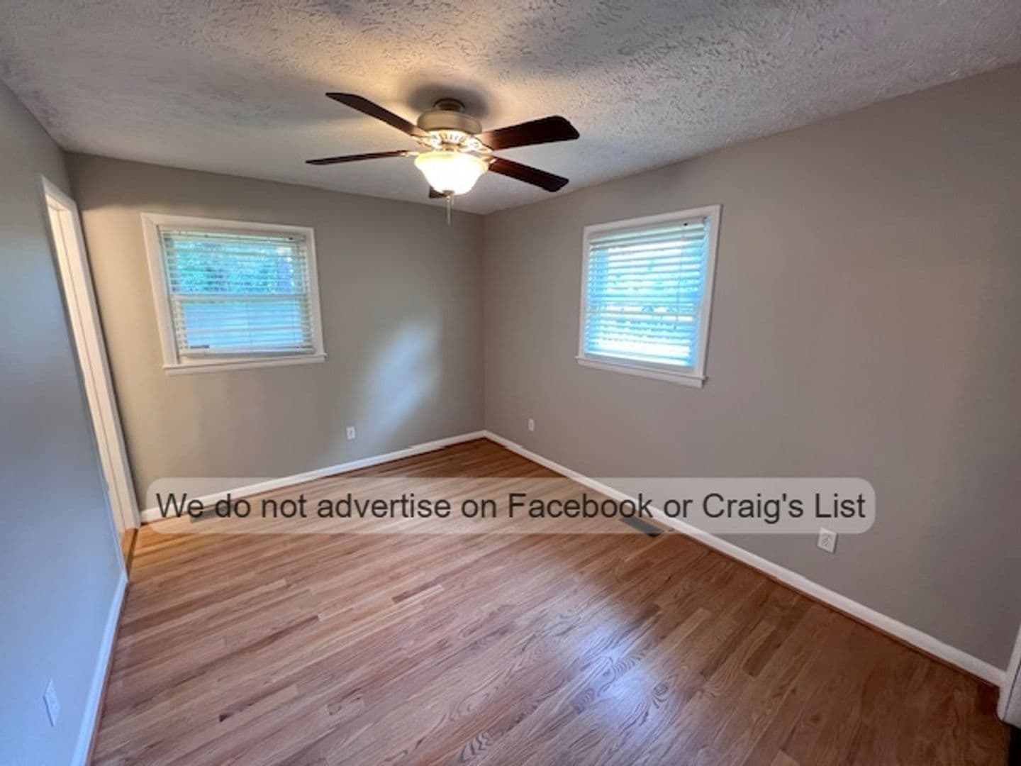 Fayetteville House: 219 N Ingleside Drive